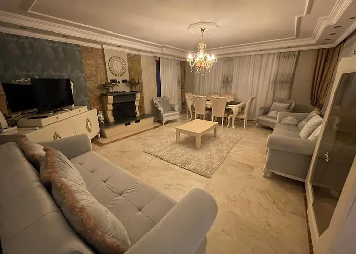 Villa Nas-a Luxury, 6 Bedroom, 3 Bathroom Alanya