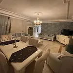 Villa Nas-a Luxury, 6 Bedroom, 3 Bathroom