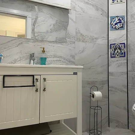 Vila Nas-a Luxury, 6 Bedroom, 3 Bathroom Alanya