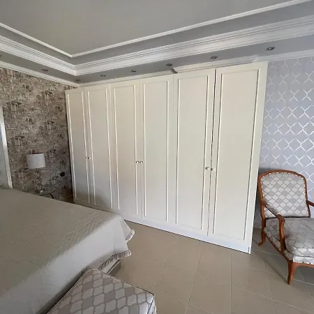 Vila Nas-a Luxury, 6 Bedroom, 3 Bathroom Alanya