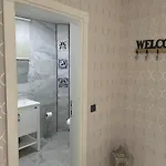 Nas-a Luxury, 6 Bedroom, 3 Bathroom Villa *