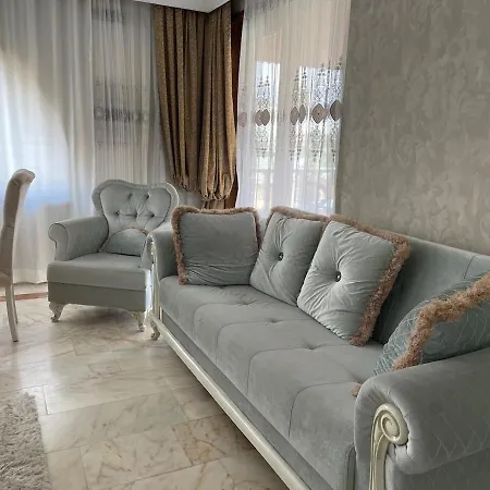 Nas-a Luxury, 6 Bedroom, 3 Bathroom