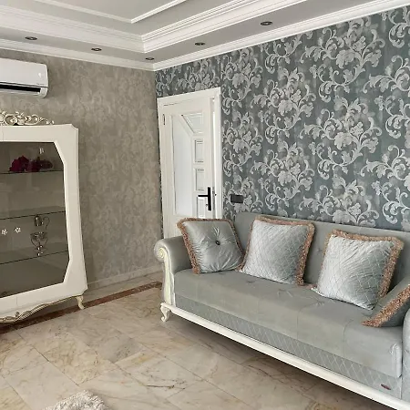 Nas-a Luxury, 6 Bedroom, 3 Bathroom אלאניה