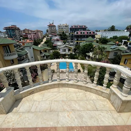Nas-a Luxury, 6 Bedroom, 3 Bathroom אלאניה