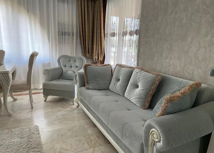 Nas-a Luxury, 6 Bedroom, 3 Bathroom
