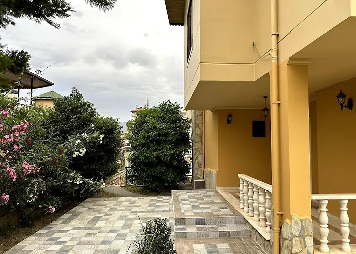 Villa Nas-a Luxury, 6 Bedroom, 3 Bathroom