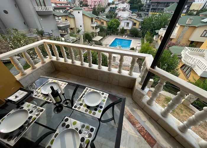 Villa Nas-a Luxury, 6 Bedroom, 3 Bathroom Alanya
